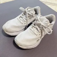 Item thumbnail for item 224ccd6c-3a11-4224-9db7-68f39aa4bb5e