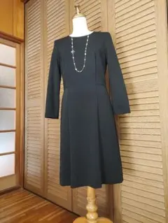 値下げ！theoryluxeセオリー40Lサイズ黒色ニットワンピースフォーマル