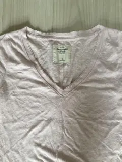 アバクロ　 Tシャツ　Vネック