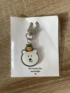 くまのキーホルダー