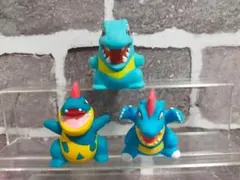 【美品】　ポケモンキッズ　指人形　ワニノコ　アリゲイツ　オーダイル　まとめ売りのサムネイル