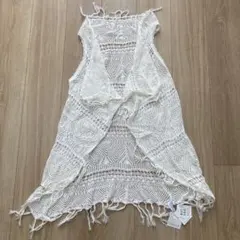 透かし編みカーディガン