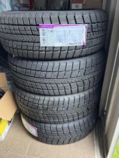 トヨタ純正ナット対応 Weds 国産スタッドレス 215/60R17 C-HR - メルカリ