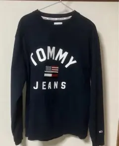 TOMMY JEANS スウェット