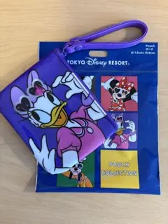 Tシャツ柄ポーチ　デイジー　東京ディズニーリゾート