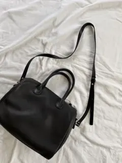 REN 本革　レザー　ボストンバッグ　ショルダー　新品同様のサムネイル