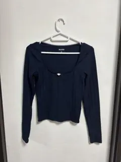 Hollister トップス