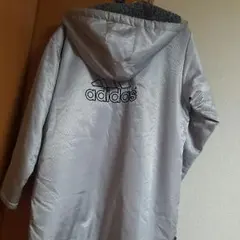 アディダスベンチコート　160位