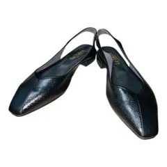 LE TALONバックベルト スリングバック フラットパンプス23.0ブラックのサムネイル