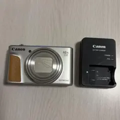 PowerShot SX740 HS シルバーのサムネイル