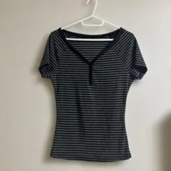 ストライプ Vネック 半袖Tシャツ