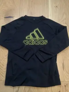 さくら様！adidas ブラック トレーナー 長袖