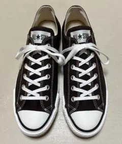 ブラウン スニーカー