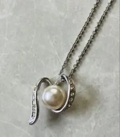 う＊＊様専用 　シルバーパール ネックレス