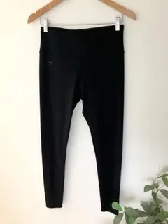 TIGORA★美品★スポーツレギンス ランニングウェア　ヨガウェア　黒　XLのサムネイル