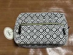 新品未使用　SABON 幾何学模様 ポーチのサムネイル