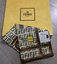 新品未使用 FENDI 大型 ハンカチーフ スカーフ 膝掛け