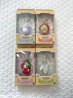 シルバニアキーチェーン　シマエナガ　リンゴ　いちご　バナナ