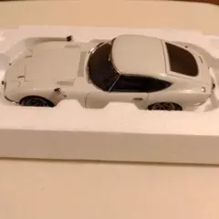 オートアート トヨタ 2000GT 1/18 ホワイト ホイールカスタム品 - メルカリ