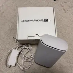 Speed WiFi HOME 5G L11 本体、箱、電源ケーブルのサムネイル