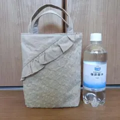ミニバッグ　バッグインバッグ　ベージュ　フリル