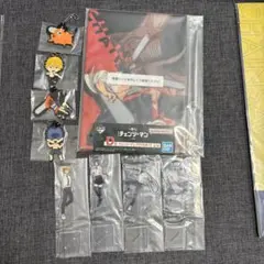 チェンソーマンアクリルボード1枚ラバーチャーム4個アクリルスタンド4個ポスタ3枚