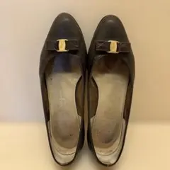 Ferragamoダークブラウン フラットシューズ