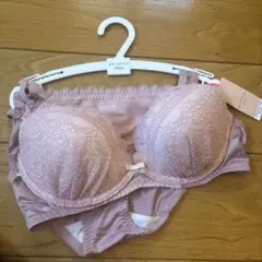 アモスタイル byトリンプ ブラ＆ショーツ未使用タグ付き