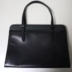 LESMUES　レ・ミューブラックビジネスバッグ　トートバッグ　ハンドバッグ