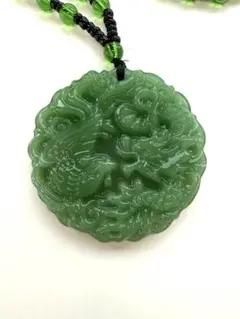希少/福の翡翠のペンダントトップヒスイ彫刻 天然石 福 27g約5cm