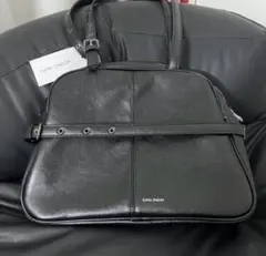 Samo ondoh ブラック ハンドバッグ