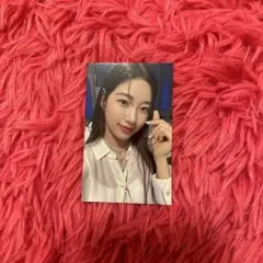 LE SSERAFIM fearless ユニバ トレカ　ラキドロ カズハ