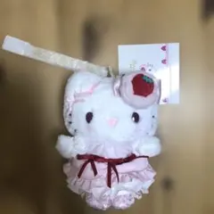 新品　サンリオ　いちごホイップケーキ　バッグチャーム　キティ　ぬいぐるみ