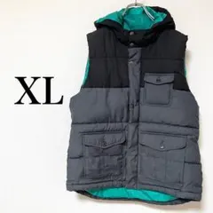 ブラック ×グレー　中綿ベスト　フード付き　XL 大きいカジュアル　普段着　防寒