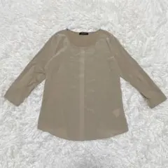 MICHEL KLEIN 長袖ブラウス M ウール ベージュ イトキン トップスのサムネイル