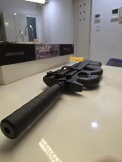 【最終値下】東京マルイP90-TR silencer TOKYO MARUI 東京マルイ FN P90 TR サイレンサー付 純正ドット
