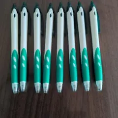 パイロットボールペン黒8本セット