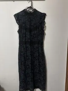 【最終値下げ】レースデザイン ブラックワンピース 膝丈