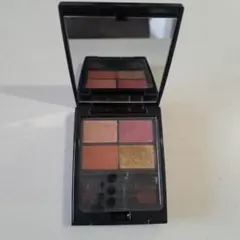 ETVOS ミネラルクラッシーシャドー　イノセントブルーム