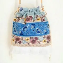 ハンドメイド　巾着　バッグチャーム61インド刺繍ポーチカゴ編みパールレースフリル ハンドメイド 巾着 バッグチャーム61インド刺繍ポーチカゴ編みパール