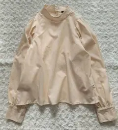「美品」ハイネック　パフスリーブ長袖　後ろリボン