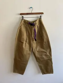 ✳️IN THE MARKET✳️ ベージュ プリーツパンツ