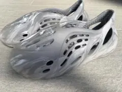 adidas yeezy foam runner