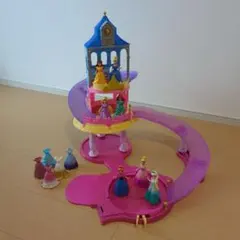 ディズニープリンセス キラキラダンスパーティーキャッスル