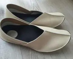 Re:getA canoe バブーシュ オフ白