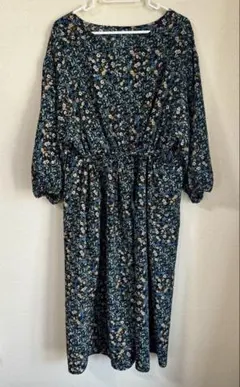 グローバルワーク　花柄長袖Vネックワンピース　ゆったり　重ね着　フリーサイズF