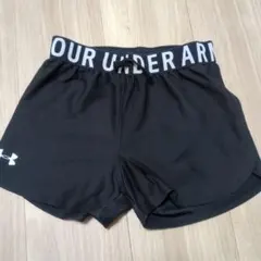 Under Armour 黒 ハーフパンツ