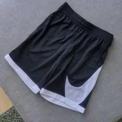 値下げ　Nike Dri-FIT 半ズボン Mサイズ 　140〜150