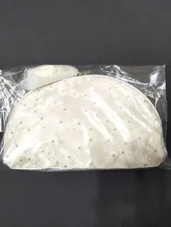 未使用コスメデコルテ クリスマスコフレ2024 ポーチ 白 小物入れ