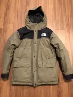 THE NORTH FACE Mountain Down Jacket